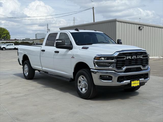 2025 RAM Ram 3500 RAM 3500 TRADESMAN CREW CAB 4X4 8 BOX