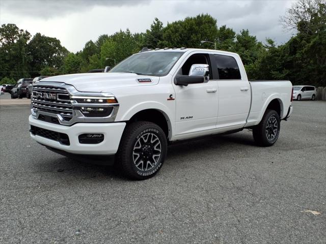 2025 RAM Ram 2500 RAM 2500 LIMITED LONGHORN CREW CAB 4X4 64 BOX