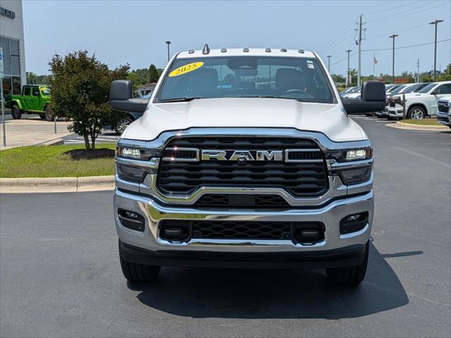 2025 RAM Ram 2500 RAM 2500 TRADESMAN CREW CAB 4X4 64 BOX