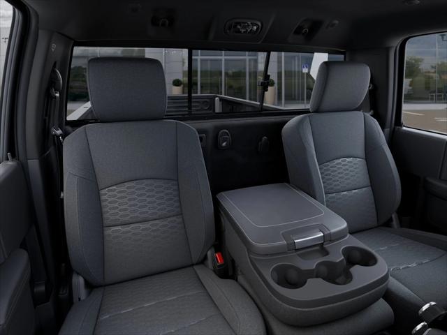 2025 Ram 3500 Big Horn Regular Cab 4x4 8' Box