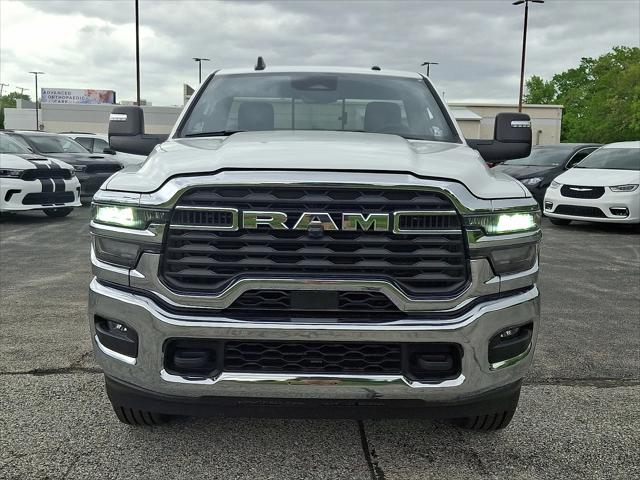 2025 RAM 3500 RAM 3500 BIG HORN REGULAR CAB 4X4 8 BOX