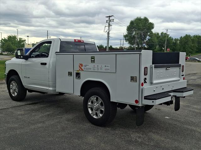 2025 Ram 3500 Big Horn Regular Cab 4x4 8' Box