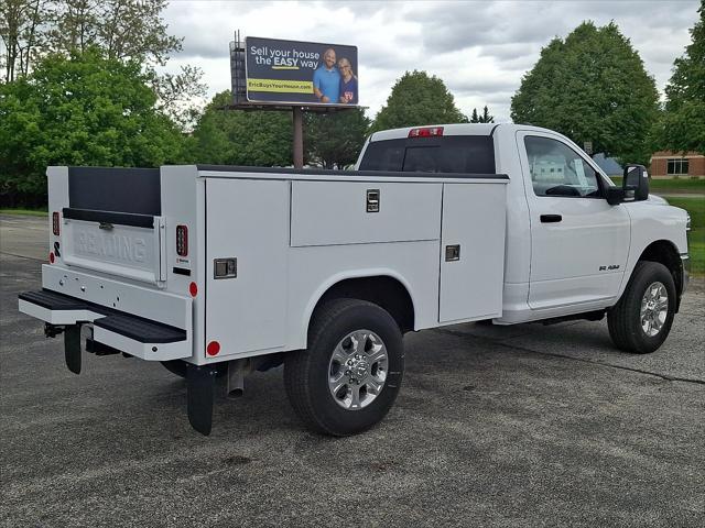 2025 Ram 3500 Big Horn Regular Cab 4x4 8' Box