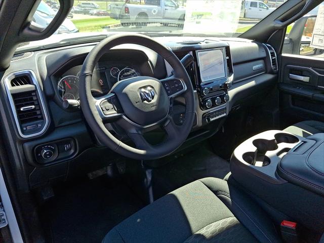 2025 Ram 3500 Big Horn Regular Cab 4x4 8' Box