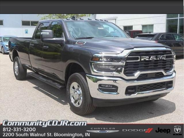 2025 RAM Ram 3500 RAM 3500 TRADESMAN CREW CAB 4X4 8 BOX