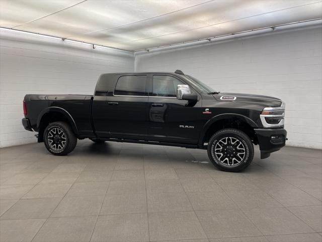 2025 RAM Ram 2500 RAM 2500 LIMITED LONGHORN MEGA CAB 4X4 64 BOX