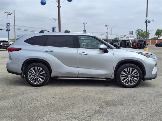 2021 Toyota Highlander Platinum