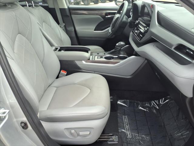 2021 Toyota Highlander Platinum