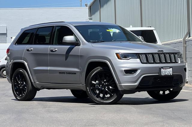 2021 Jeep Grand Cherokee Laredo X 4x4