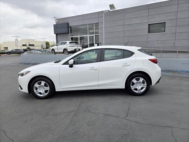 2016 Mazda Mazda3 Hatchback i Sport