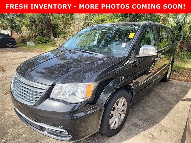 2015 Chrysler Town and Country Limited Platinum