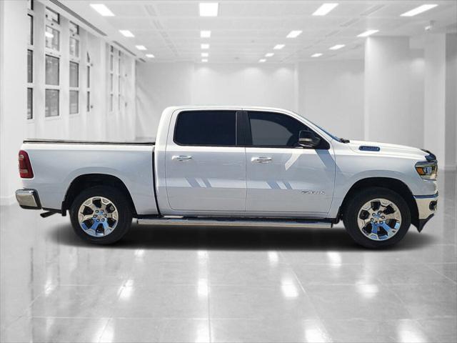 2019 RAM 1500 Big Horn/Lone Star Crew Cab 4x4 57 Box