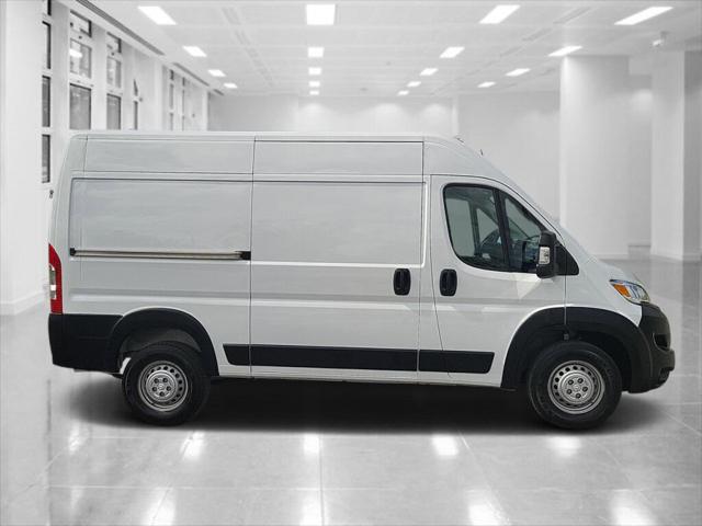 2024 RAM ProMaster 2500 Cargo Van Tradesman High Roof 136 WB w/Pass Seat