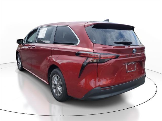2022 Toyota Sienna XLE