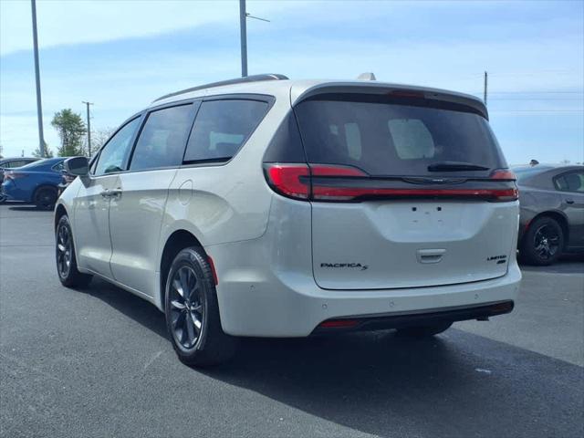 2021 Chrysler Pacifica Limited AWD