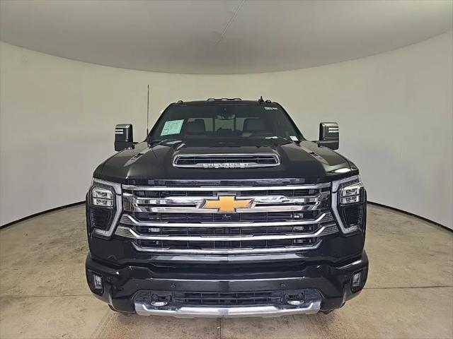 2024 Chevrolet Silverado 2500HD 4WD Crew Cab Standard Bed High Country