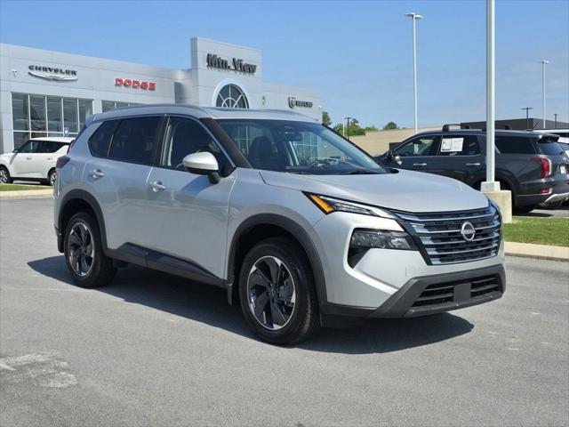 2025 Nissan Rogue SV FWD