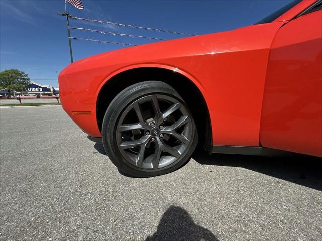 2021 Dodge Challenger SXT
