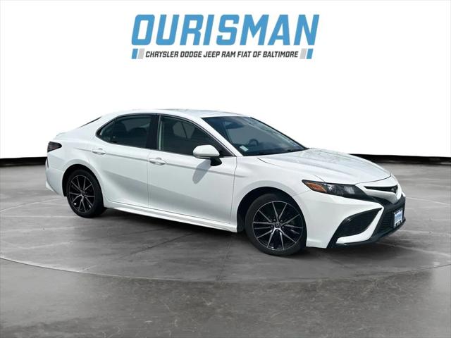 2023 Toyota Camry SE