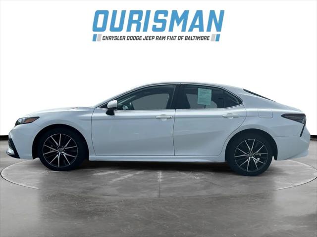 2023 Toyota Camry SE