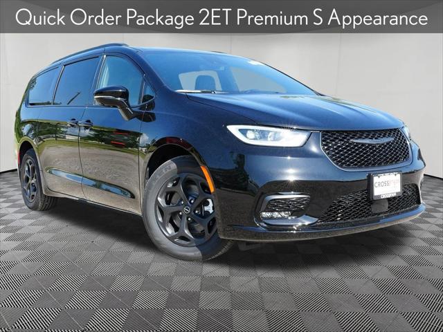 2025 Chrysler Pacifica Hybrid PACIFICA PLUG-IN HYBRID S APPEARANCE