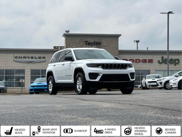 2022 Jeep Grand Cherokee Laredo 4x4