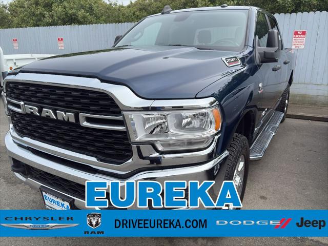 2023 RAM 2500 Big Horn Crew Cab 4x4 64 Box