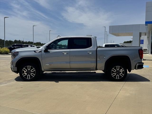 2024 GMC Sierra 1500 4WD Crew Cab Short Box AT4