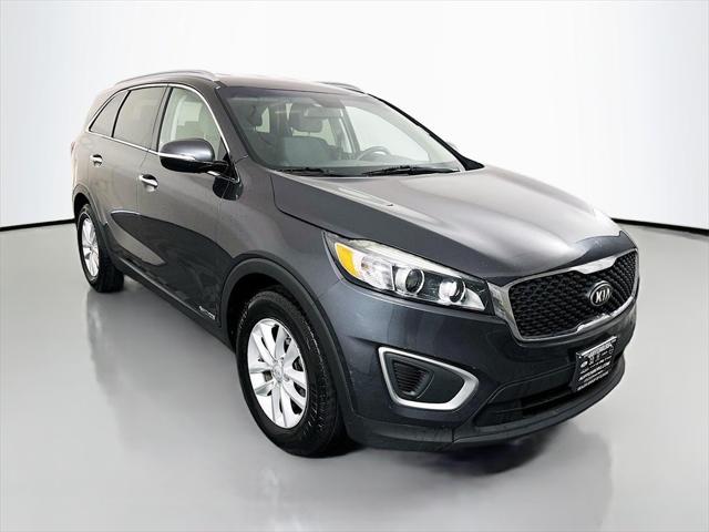 2017 Kia Sorento 3.3L LX