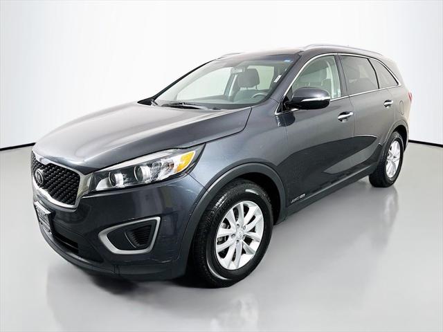 2017 Kia Sorento 3.3L LX