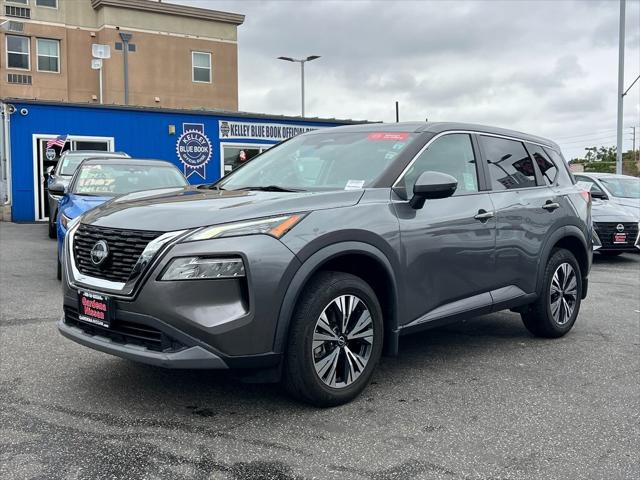2022 Nissan Rogue SV FWD
