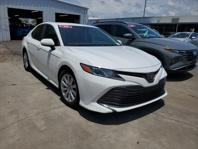 2019 Toyota Camry LE