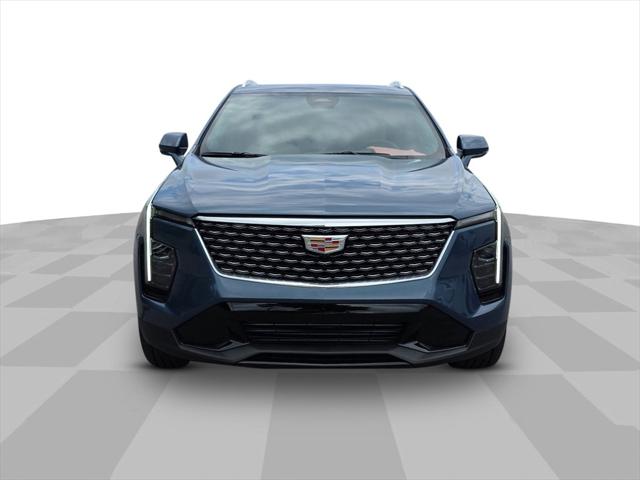 2024 Cadillac XT4 FWD Premium Luxury