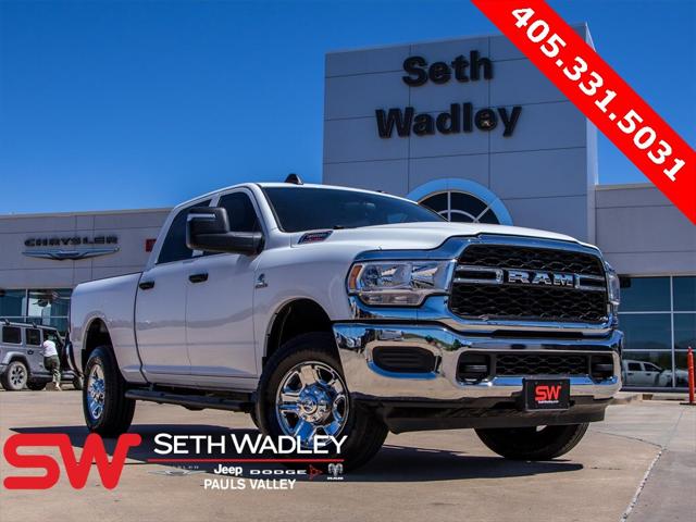 2024 RAM 3500 Tradesman Crew Cab 4x4 64 Box