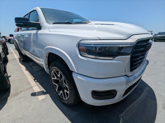 2025 RAM 1500 Laramie Crew Cab 4x4 57 Box