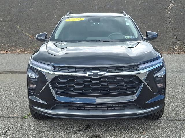 2025 Chevrolet Trax FWD LT