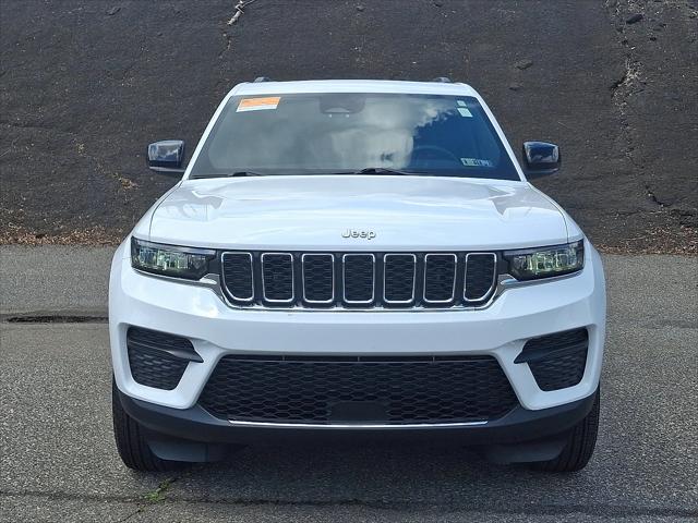2024 Jeep Grand Cherokee Laredo X 4x4