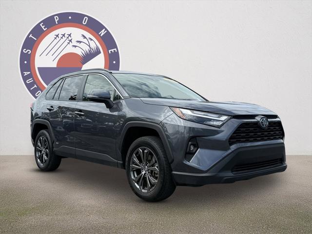 2023 Toyota RAV4 Hybrid XLE Premium