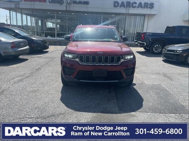 2023 Jeep Grand Cherokee Laredo 4x4