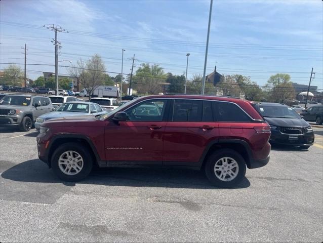 2023 Jeep Grand Cherokee Laredo 4x4