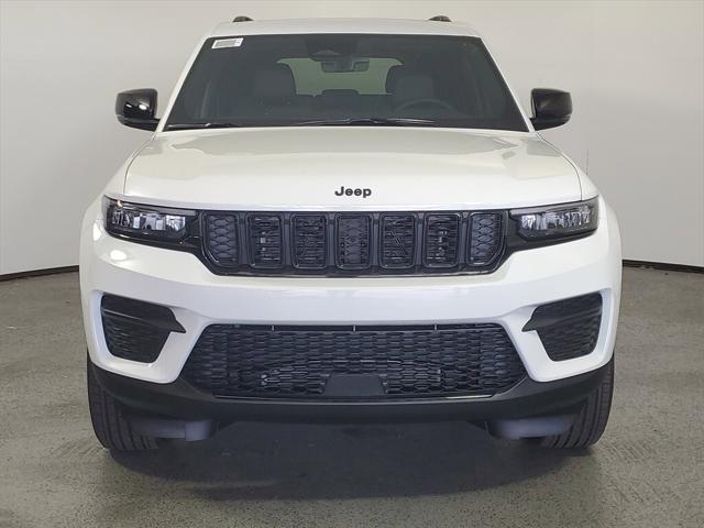 2025 Jeep Grand Cherokee GRAND CHEROKEE ALTITUDE X 4X4