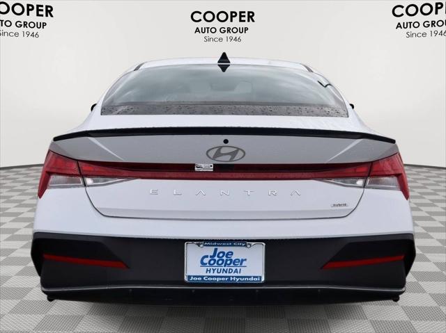 2025 Hyundai Elantra Hybrid SEL Sport
