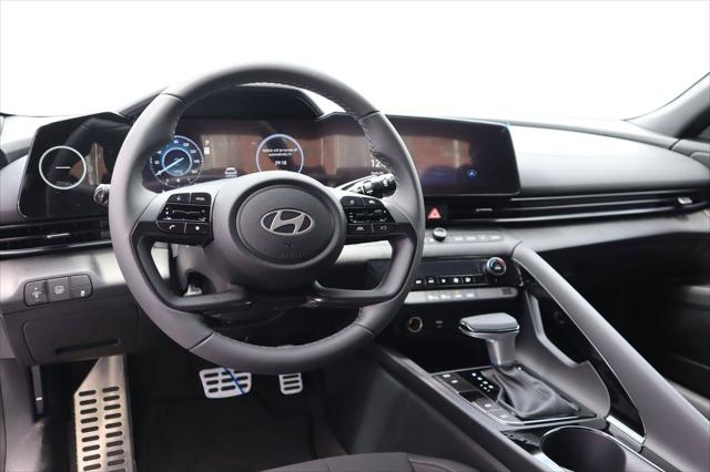 2025 Hyundai Elantra Hybrid SEL Sport