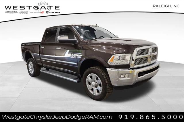 2017 RAM 2500 Laramie Crew Cab 4x4 64 Box