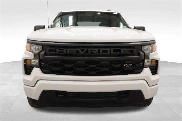 2024 Chevrolet Silverado 1500 4WD Crew Cab Short Bed Custom