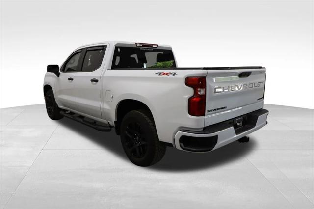 2024 Chevrolet Silverado 1500 4WD Crew Cab Short Bed Custom