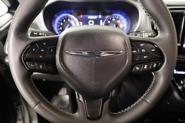 2023 Chrysler Pacifica Touring