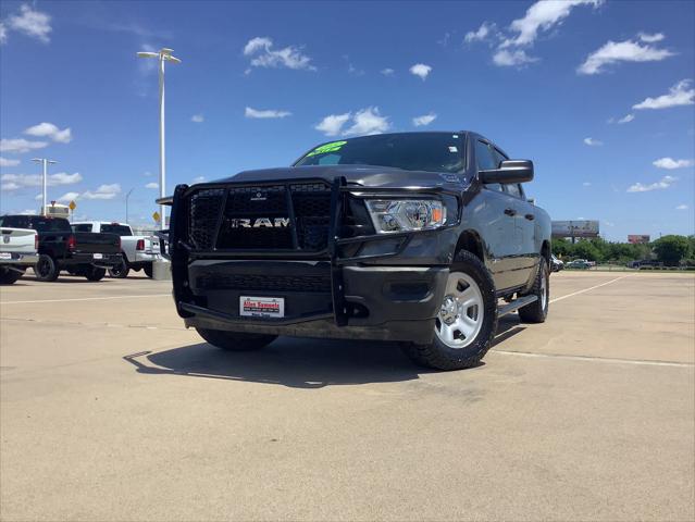 2022 RAM 1500 Tradesman Crew Cab 4x4 57 Box