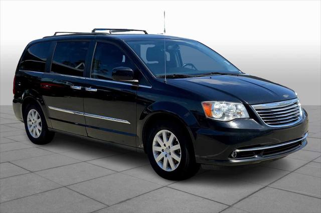 2015 Chrysler Town and Country Touring
