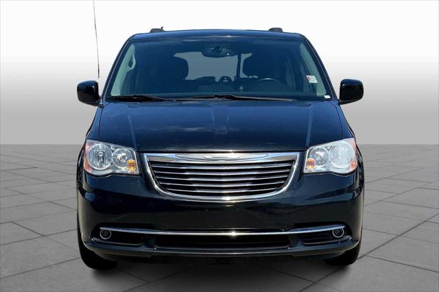 2015 Chrysler Town and Country Touring